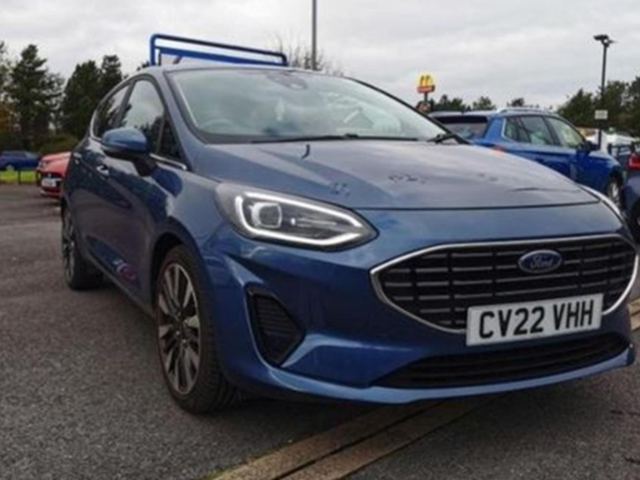 Ford Fiesta Titanium Vignale 5 door 1.0L EcoBoost 125PS mHEV FWD 6-Speed Manual